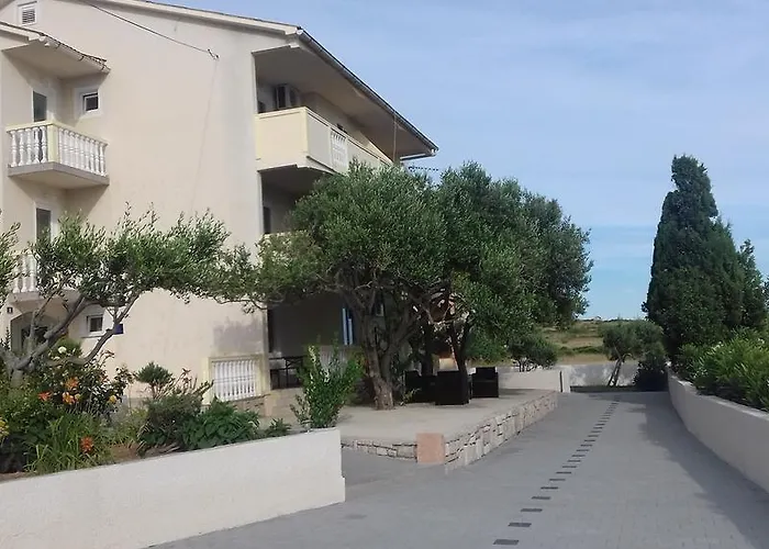 Apartments Zoran