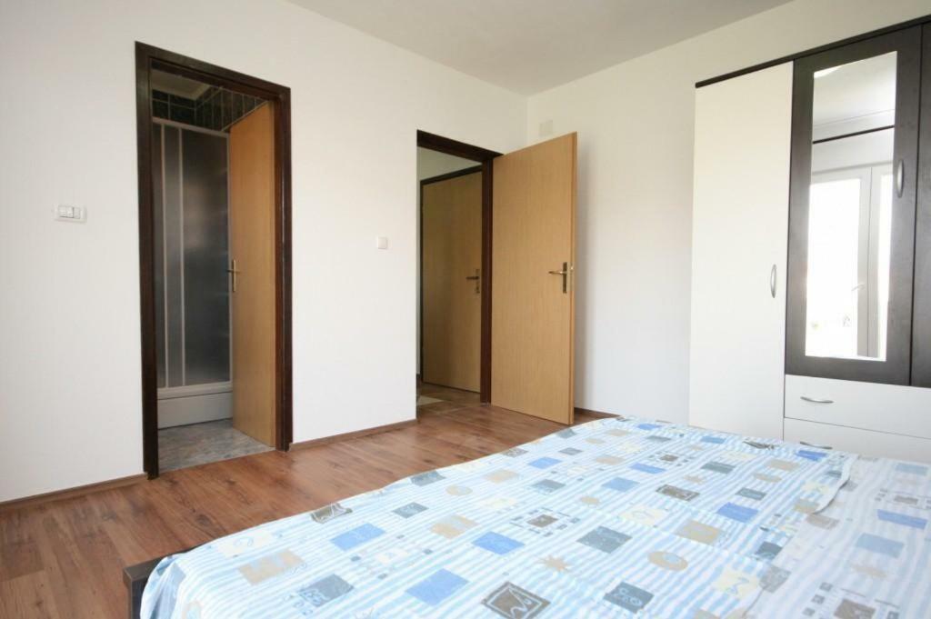 Apartment Zoran