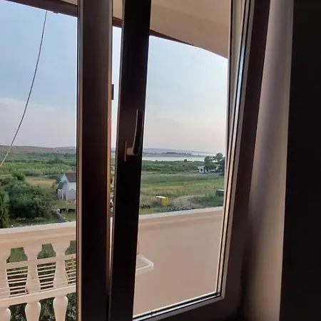 Apartments Zoran Povljana Exterior photo