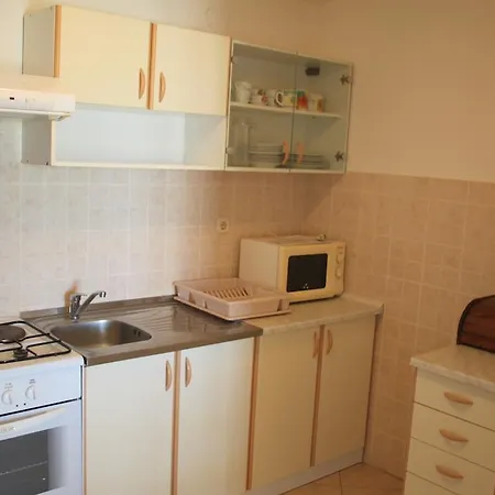 Apartments Zoran Povljana Room photo