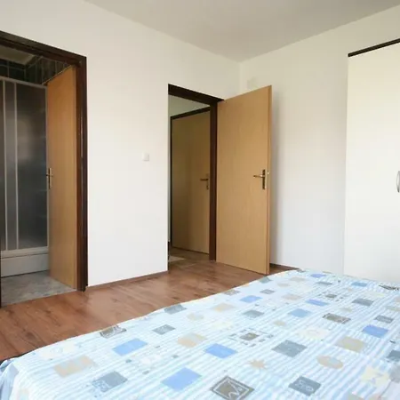 Apartments Zoran Povljana Exterior photo